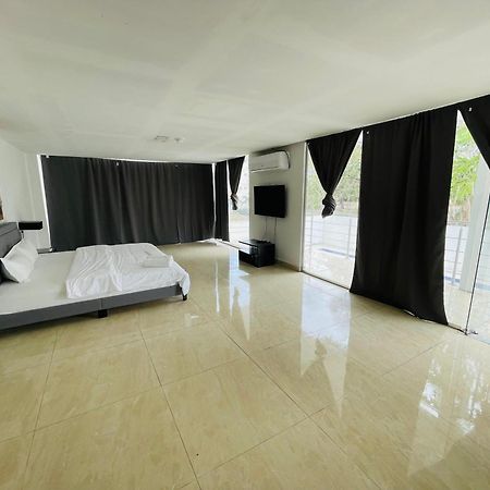 Gorgona Beach House Nueva Gorgona Exterior photo